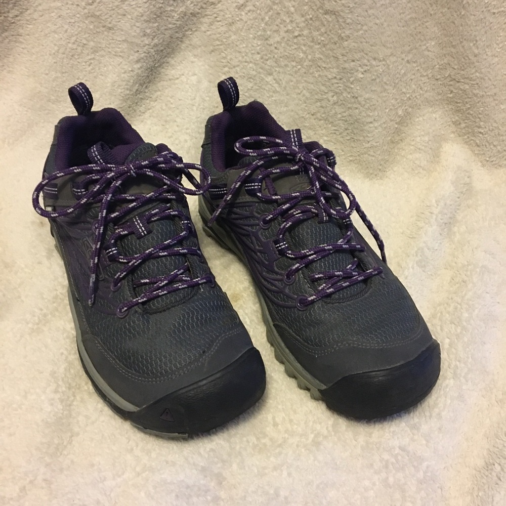 KEEN Saltzman WP Dry Waterproof Hiking Size 7